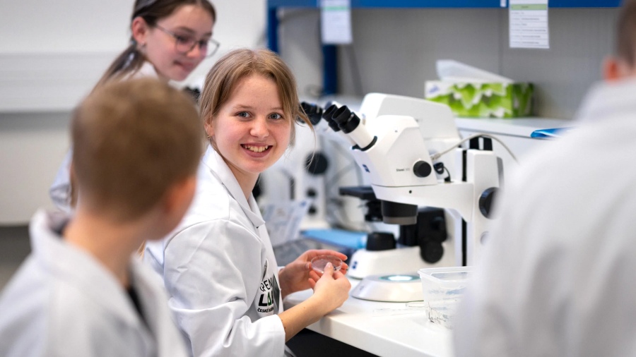 OpenLab v Českých Budějovicích nabídne školám praktické kurzy přírodních věd od 20. října