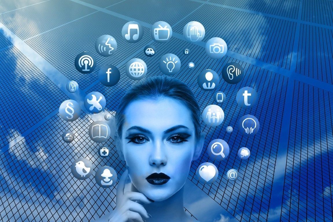 obrázek: Online agentura UNIWEB zajišťuje firmám a živnostníkům správu sociálních sítí Facebook a Instagram