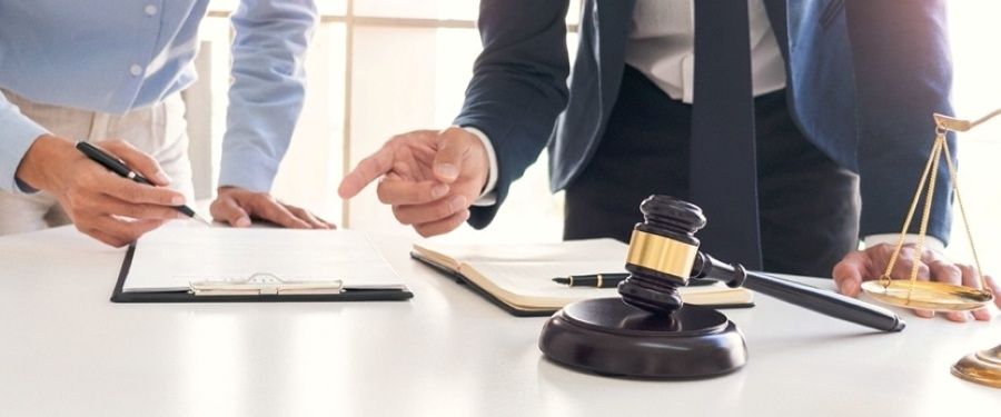 Dědictví na Slovensku: Jak probíhá řízení a jaké jsou poplatky