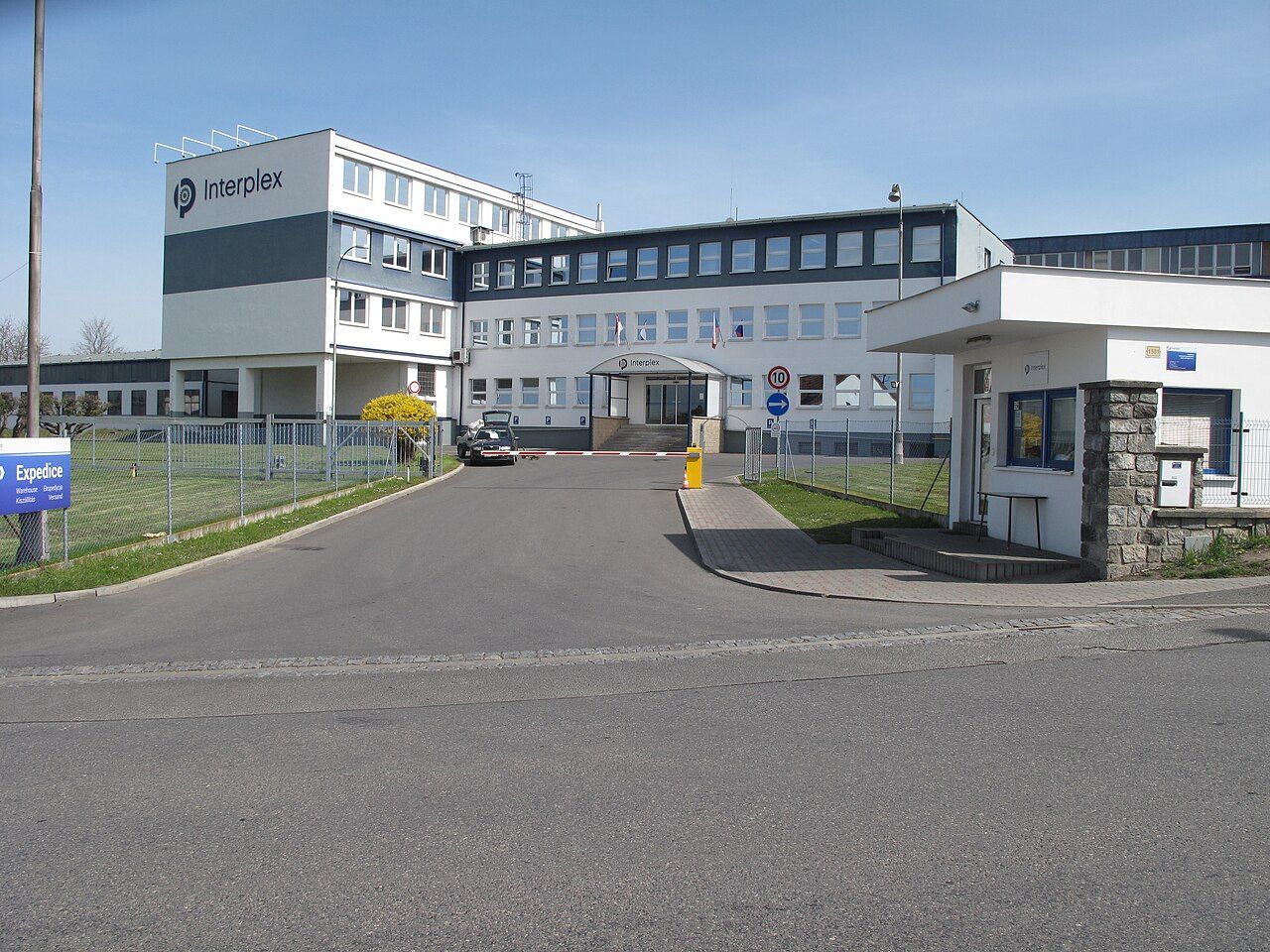 Areál KOVOSVIT MAS - 25 budov na prodej za 595 mil. Kč