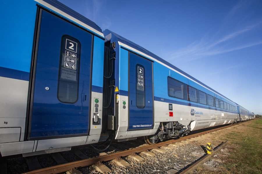 České dráhy: tendr na 10 nových vlaků za 2 miliardy Kč pro Jihočesko a Rakousko