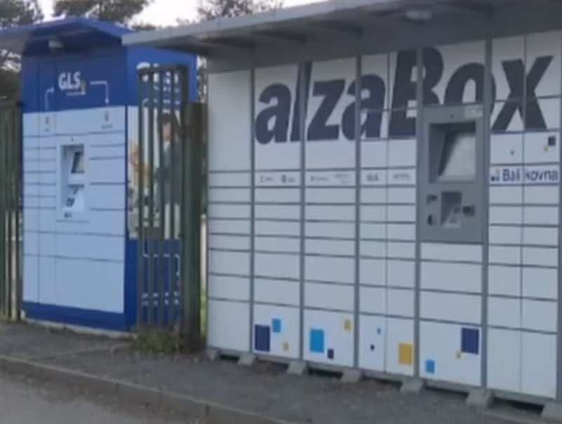 Výdejní boxy v Česku: Regulace a udržitelný růst v ohrožení památek