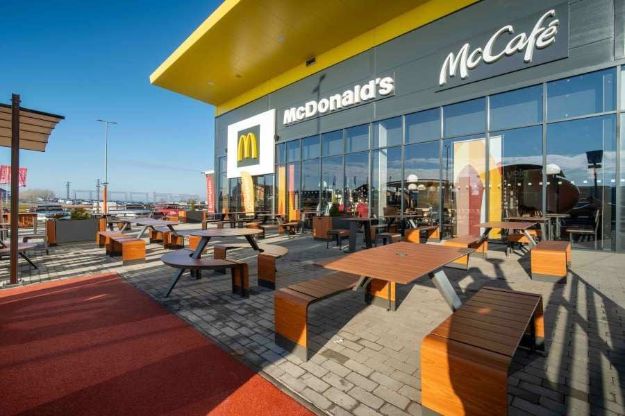 McDonald’s otevřel v Třeboni svou 142. restauraci v Česku