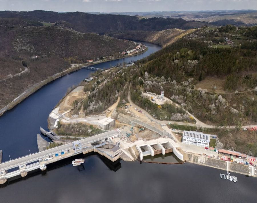 Sucho v jižních Čechách vyčerpává Vltavskou kaskádu. Ta už uvolnila 216 milionů m3 vody