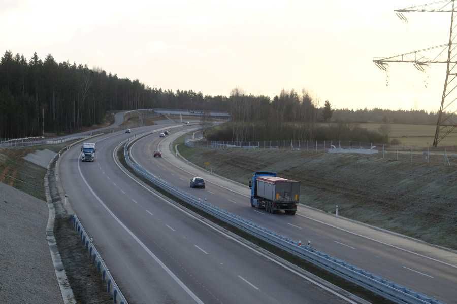 Dálnice D3 testuje rychlost 150 km/h: půlroční pilotní provoz má prověřit bezpečnost