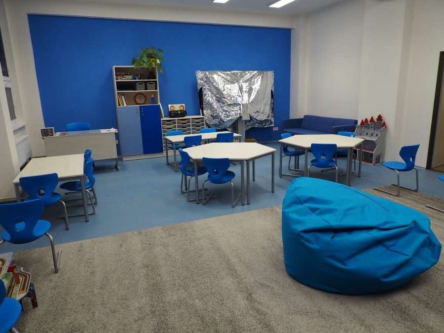 Pavilon D ZŠ Zborovská v Táboře po rekonstrukci: modernější a komfortnější