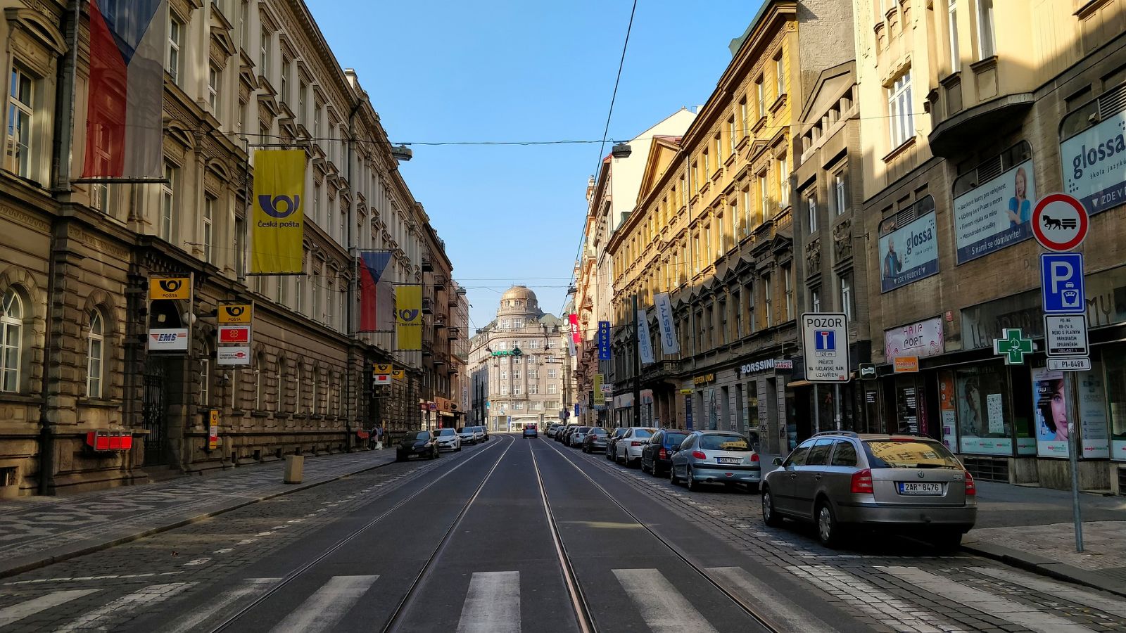 Ministr vnitra odvolal osm členů dozorčí rady České pošty