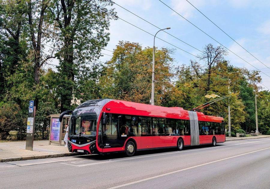 České Budějovice zavedou půlhodinovou jízdenku za 20 Kč. Kratší cesty budou levnější