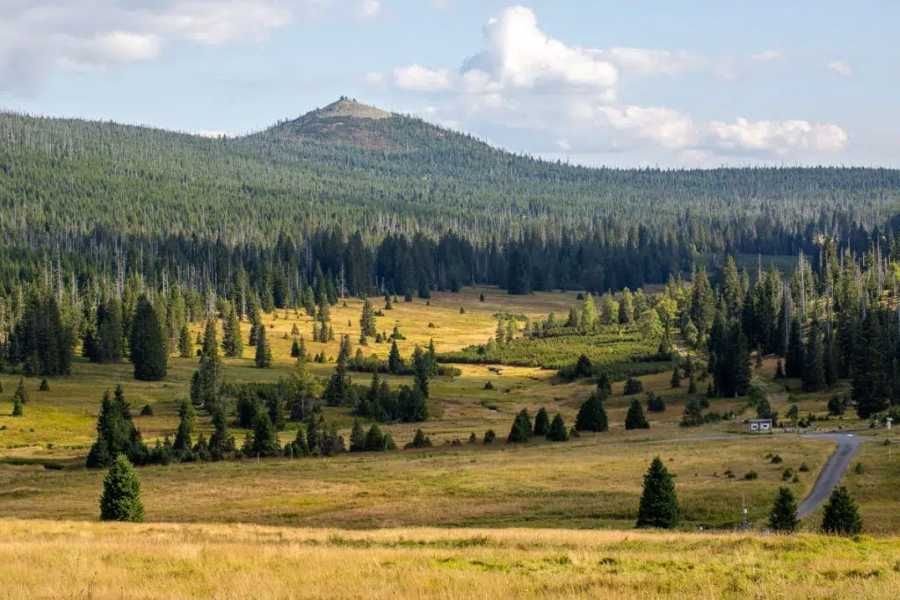 Modrý Sloup: Otevření cesty po 80 letech odloženo na léto 2026