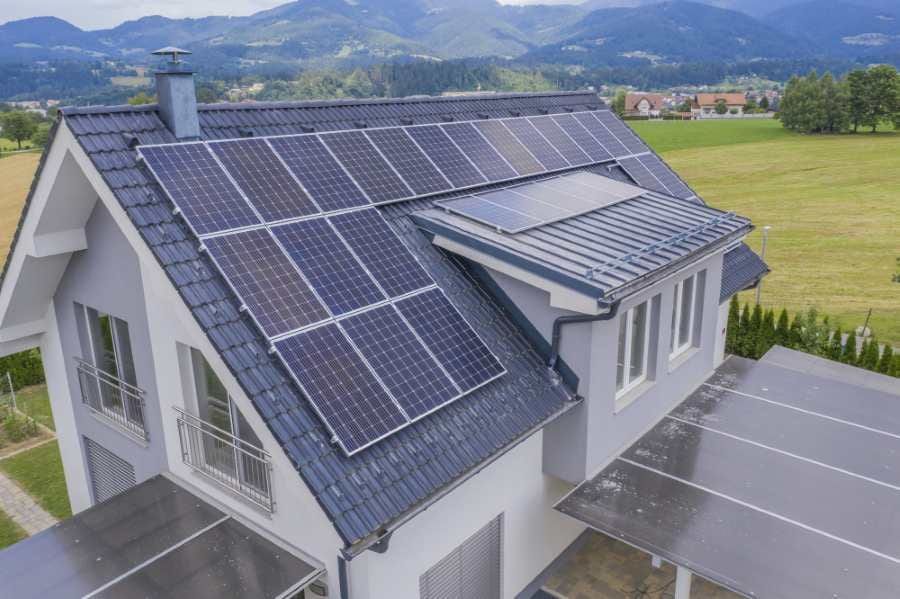 Budějovicko sází na moderní fotovoltaiku, chytré řízení a bezpečnější provoz