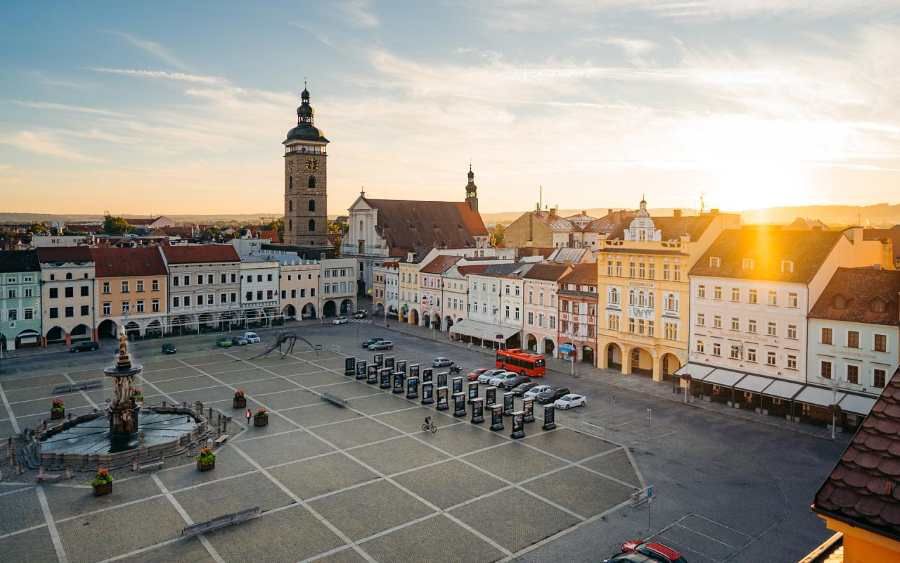 Budějovice slaví 760 let: Největší obraz ČR ozdobí náměstí