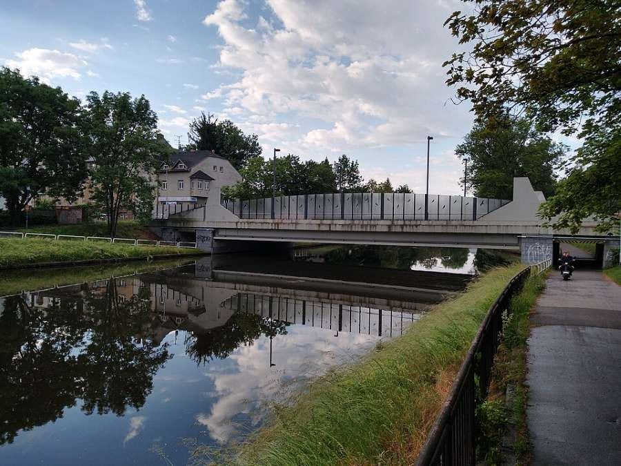 Most Kosmonautů čeká demolice, dopravu čekají měsíce objížděk