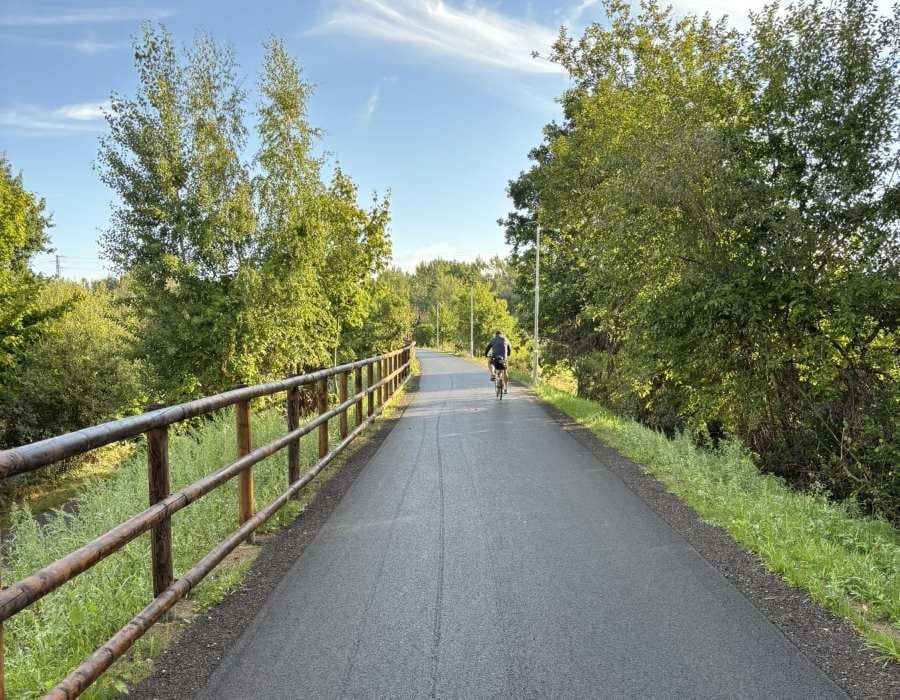 Veselí nad Lužnicí má novou cyklostezku po bývalé trati, v Jižních Čechách pokračují další projekty