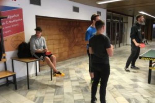 obrázek:Turnaj ve stolním tenisu