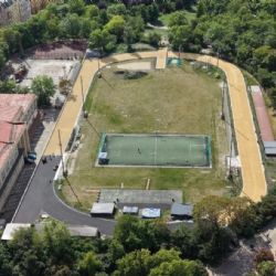 Atletický ovál v Riegrových sadech prošel modernizací, nově nabídne šest drah