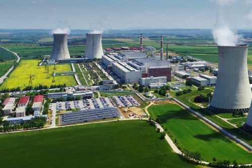 obrázek:Dunajské elektrárny omezují výkon kvůli suchu. Dukovany a Temelín spoléhají na věžové chlazení
