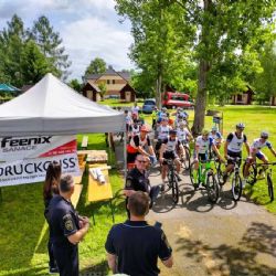 Jihočeští hasiči zářili ve sportovních kláních – ovládli beachvolejbal i cyklistiku
