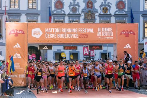 obrázek:Mattoni Running Festival v Českých Budějovicích: 8?000 běžců, evropská elita i česká favoritka Hrochová