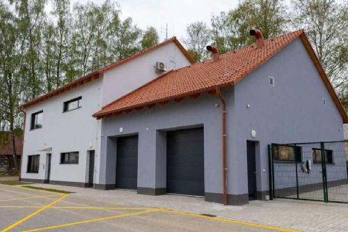 obrázek:Nové základny jihočeské záchranky zrychlí výjezdy i zlepší zázemí posádek