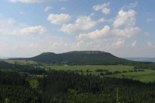 obrázek:Bronzové nálezy odhalují život a zánik na Tabulové hoře