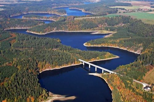 obrázek:Jihočeský kraj navrhuje zpřísnění pravidel v ochranném pásmu Římovské přehrady