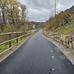 Nová cyklostezka v Českém Krumlově zvyšuje bezpečnost cyklistů