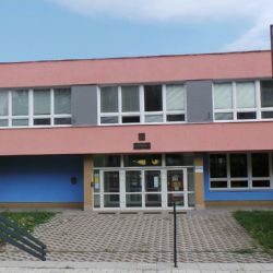 Kraj přijímá žádosti o dotace na školní obědy do konce ledna