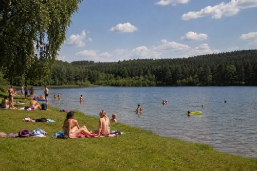 obrázek:Vedra zhoršují kvalitu vody v jižních Čechách. Na Orlíku u Podolska platí zákaz koupání, problémy hlásí i Lipno