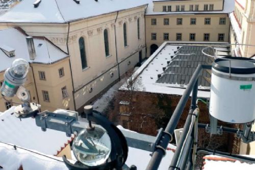 obrázek:Klementinum - nejstarší meteorologická měření v Česku ukazují vývoj klimatu