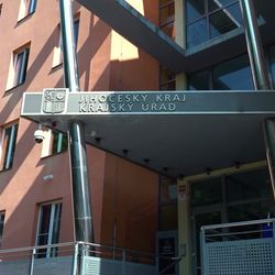 Jihočeský kraj schválil rozpočet - 7 mld na investice, schodek 3,2 mld