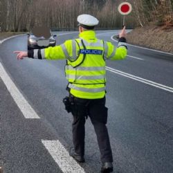 Největší policejní manévry na D3 u Tábora: Kontroly aut, zboží i migrace