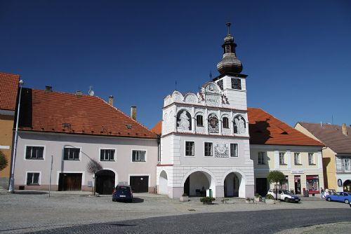 Foto: Volyňané se bouří proti zeleným oblastem a parkování při výstavbě bytů