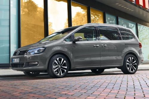 Foto: Autosalon CAR POINT nabízí akční model VW Sharan se zvýhodněním až 186 000 Kč!