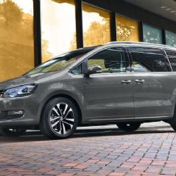 Autosalon CAR POINT nabízí akční model VW Sharan se zvýhodněním až 186 000 Kč!