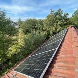 Jak na dotaci při zařizování vlastní fotovoltaické elektrárny? Pomůže vám firma Lagom Energy